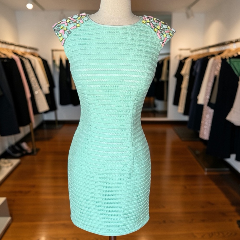 NWT Mac Duggal Aqua Embellished Shoulder Dress size 4